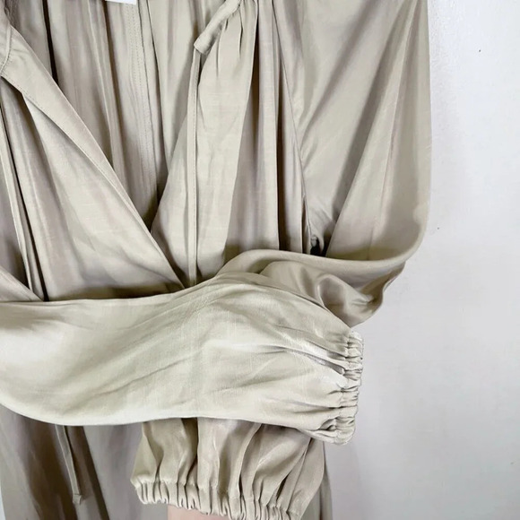 H&M Womens Size Xsmall Calf  Length Oversize Beige Midi Dress - Picture 10 of 16